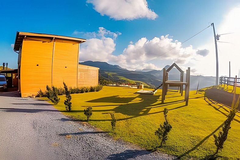 Chalé com hidro e sala jogos na Serra Catarinense.