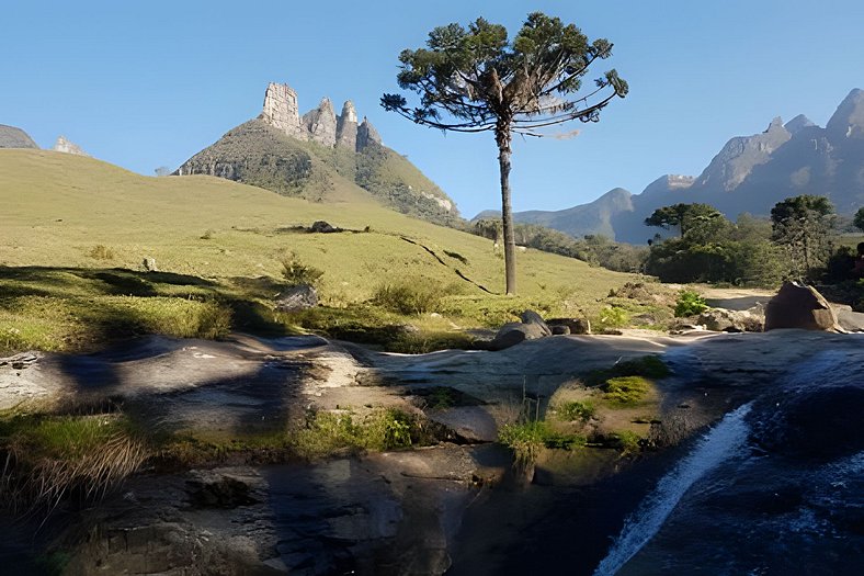 Chalé com hidro e sala jogos na Serra Catarinense.